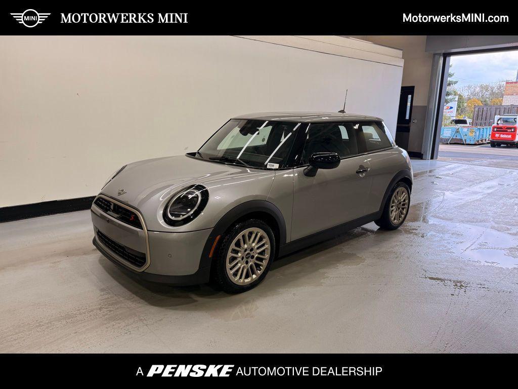 used 2025 MINI Hardtop car