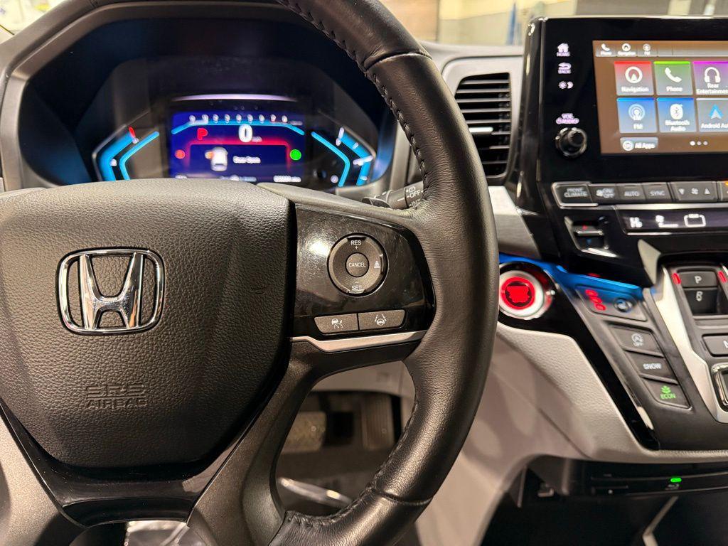 used 2023 Honda Odyssey car, priced at $35,749