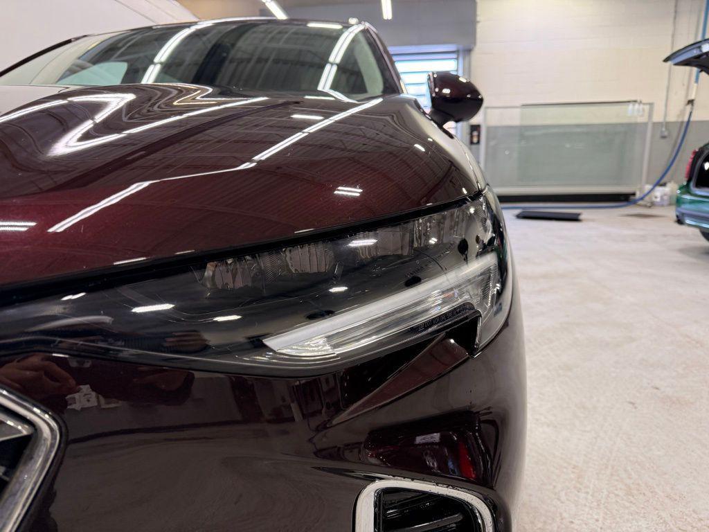 used 2022 Buick Envision car, priced at $28,999