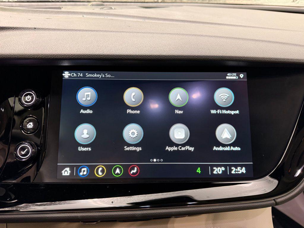 used 2022 Buick Envision car, priced at $28,999