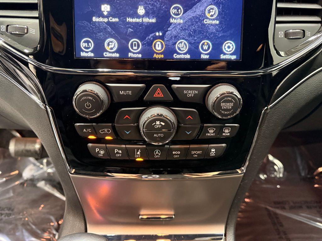 used 2019 Jeep Grand Cherokee car, priced at $20,499