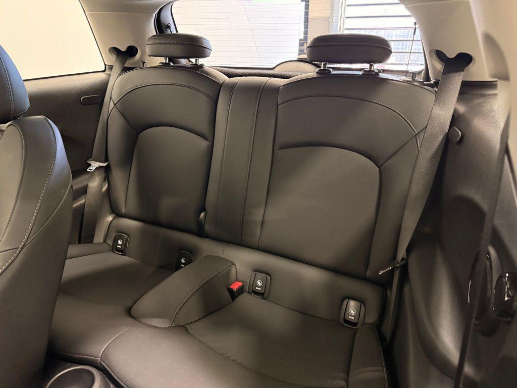 used 2024 MINI Hardtop car, priced at $25,999