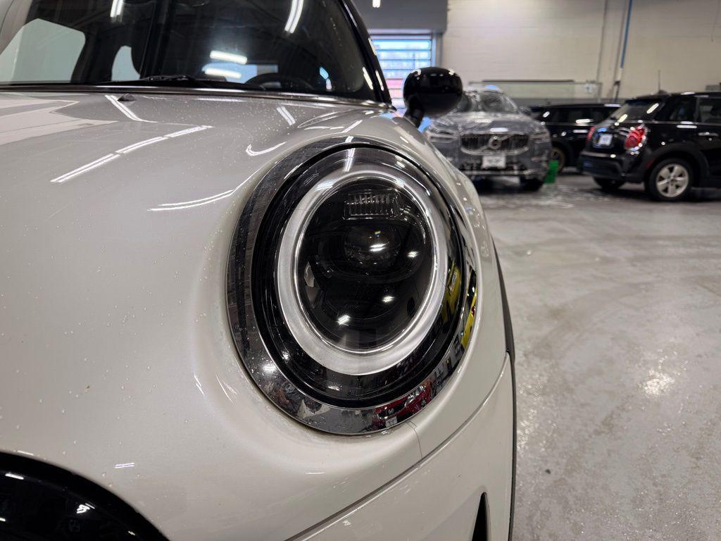 used 2023 MINI Hardtop car, priced at $24,999