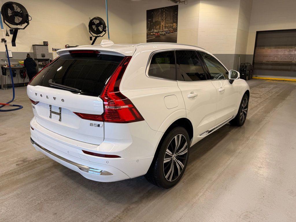 used 2023 Volvo XC60 car, priced at $32,499