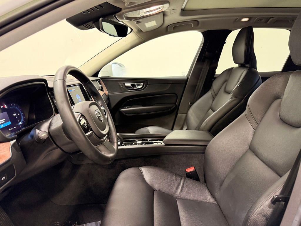 used 2023 Volvo XC60 car, priced at $33,999