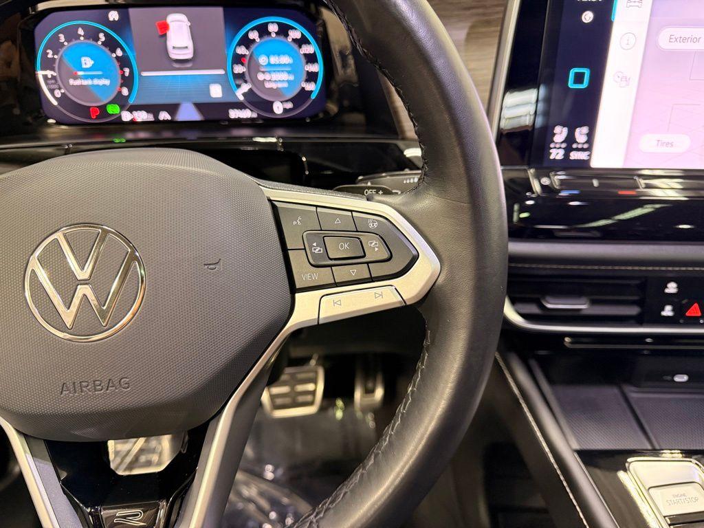 used 2024 Volkswagen Atlas car, priced at $37,349