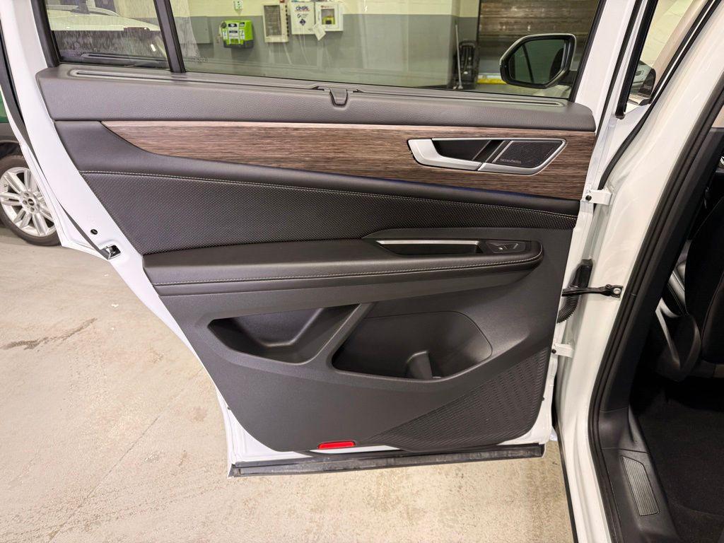 used 2024 Volkswagen Atlas car, priced at $38,349