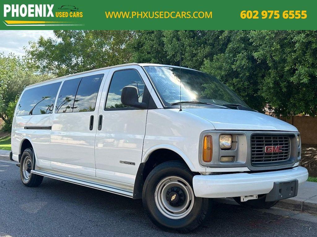 used 2001 GMC Savana 3500 car, priced at $8,000