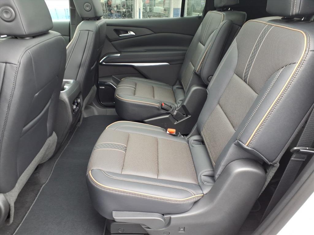 new 2026 Chevrolet Traverse car, priced at $59,996