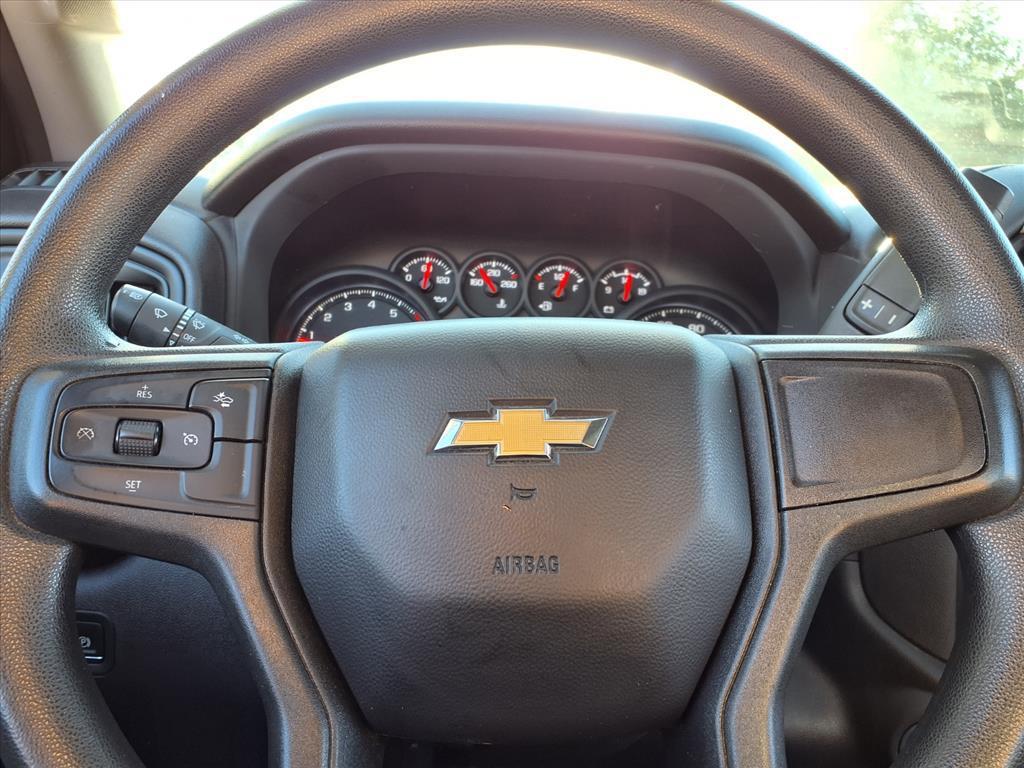 used 2024 Chevrolet Silverado 1500 car, priced at $31,404
