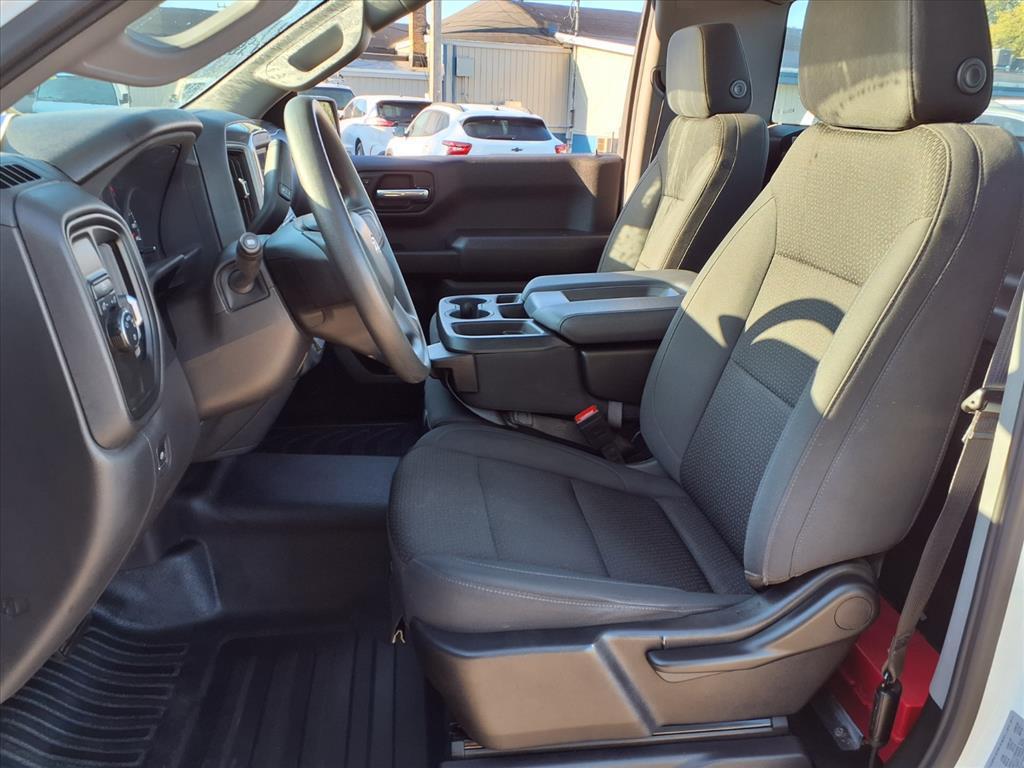 used 2024 Chevrolet Silverado 1500 car, priced at $31,404