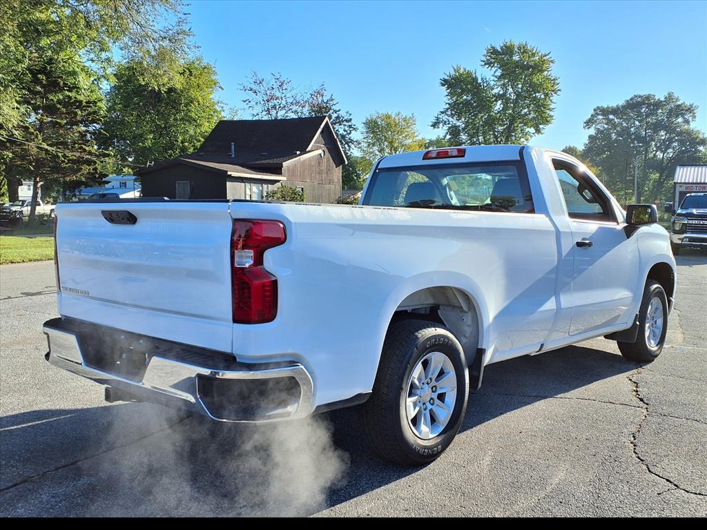 used 2024 Chevrolet Silverado 1500 car, priced at $31,404