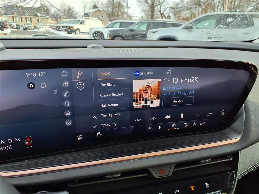 used 2025 Buick Envision car, priced at $31,490