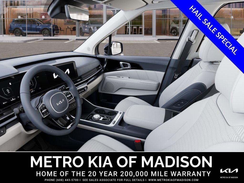 new 2026 Kia Carnival Hybrid car, priced at $57,655