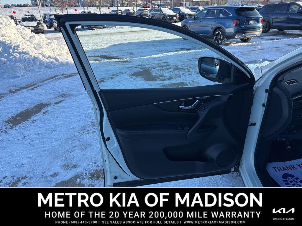 used 2017 Nissan Rogue Sport car, priced at $8,400