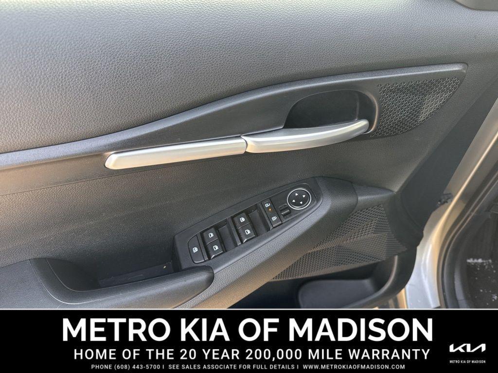 used 2025 Kia Seltos car, priced at $22,000