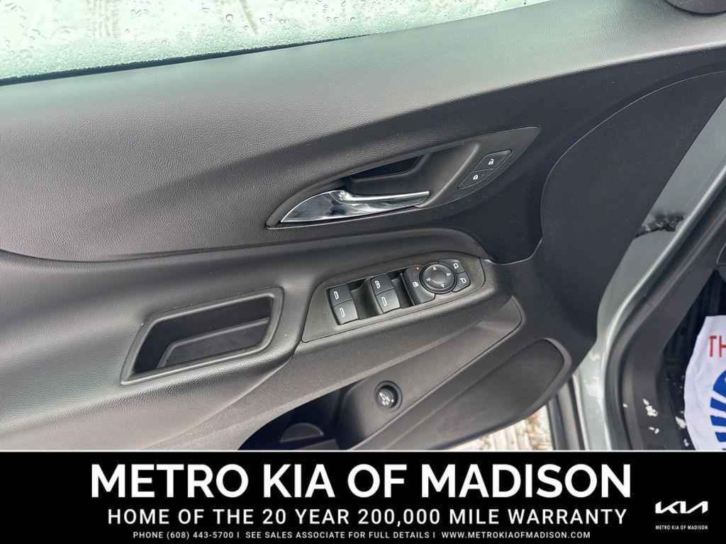 used 2024 Chevrolet Equinox car, priced at $21,700