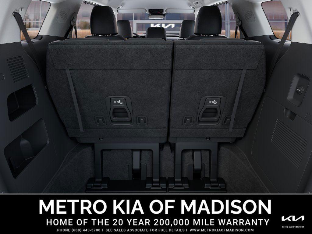 new 2026 Kia Carnival Hybrid car, priced at $45,495