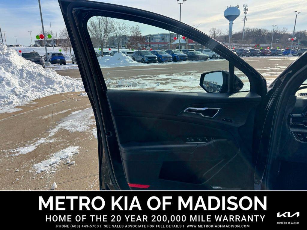used 2023 Kia Sportage car, priced at $27,700