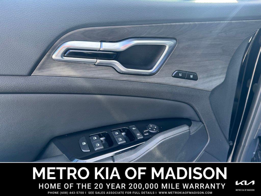 used 2023 Kia Sportage car, priced at $27,700