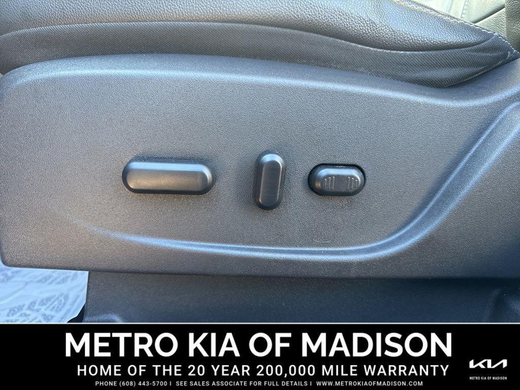 used 2013 Ford Escape car, priced at $7,000