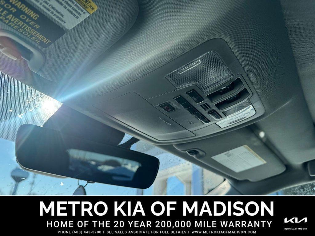 used 2019 Toyota Highlander car, priced at $23,700