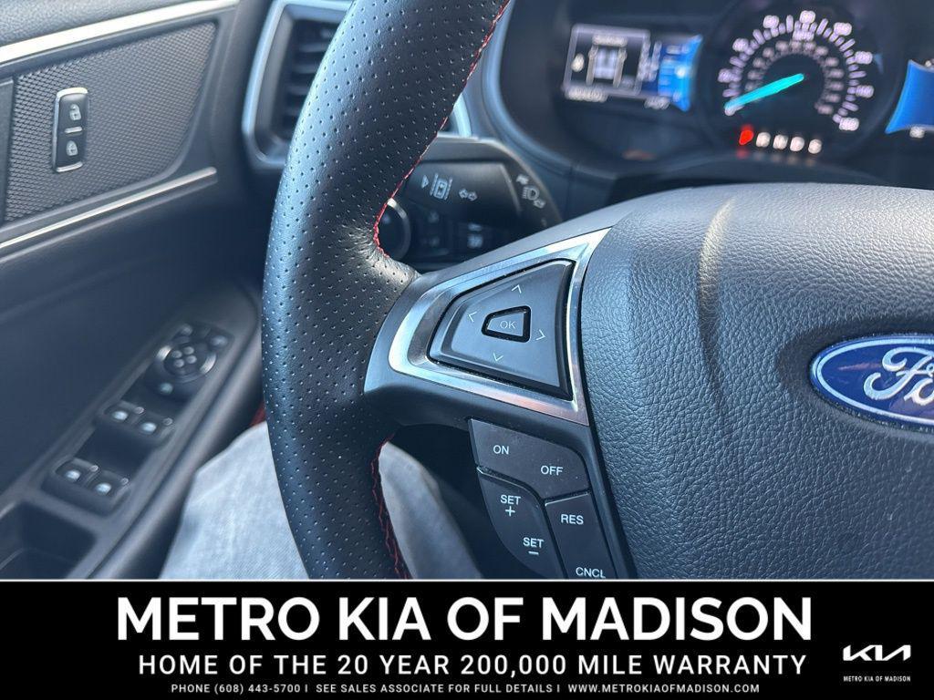 used 2022 Ford Edge car, priced at $22,800