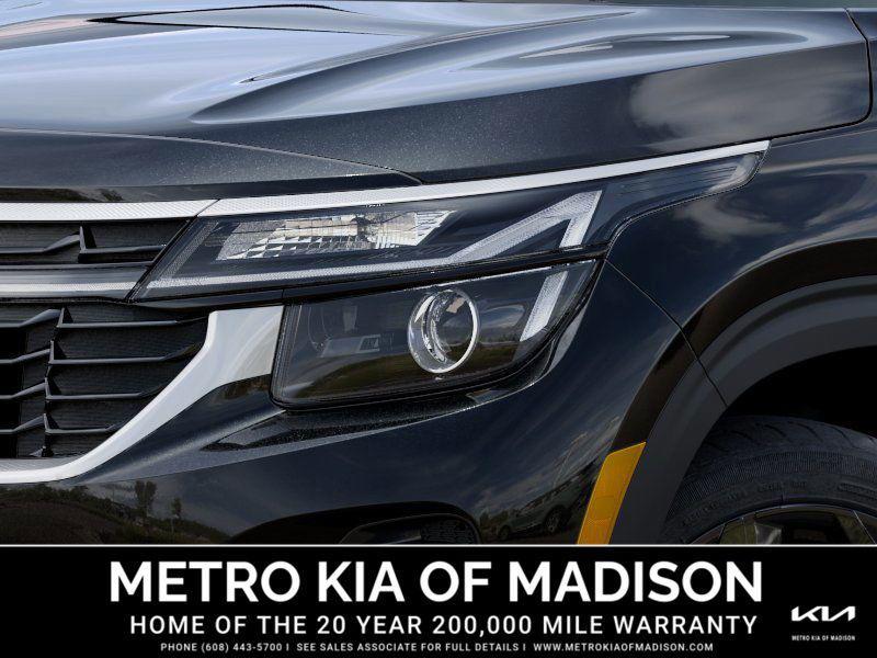 new 2026 Kia Seltos car, priced at $31,605
