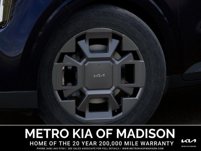 new 2026 Kia Carnival Hybrid car, priced at $45,535