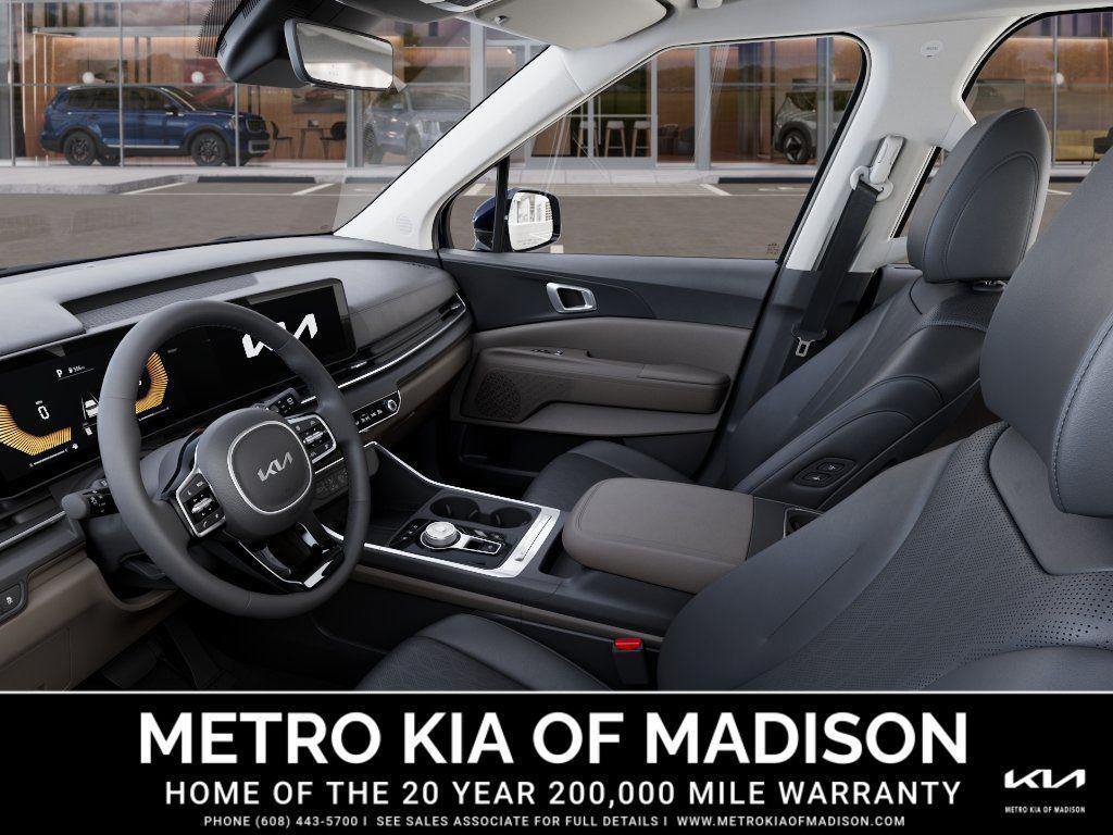 new 2026 Kia Carnival Hybrid car, priced at $45,535