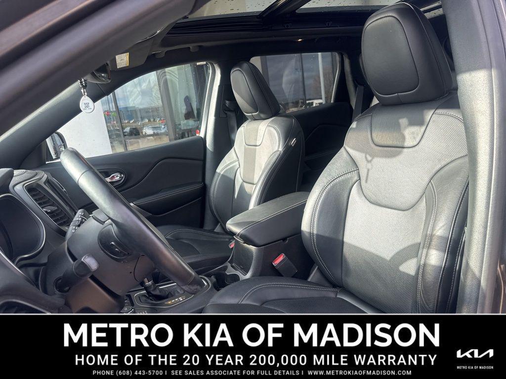 used 2021 Jeep Cherokee car, priced at $19,300