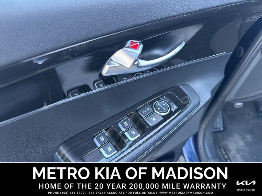 used 2020 Kia Sorento car, priced at $16,800