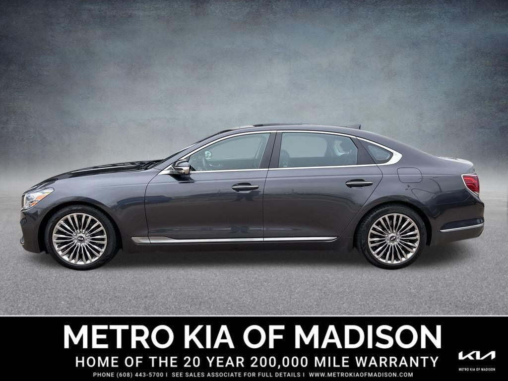 used 2020 Kia K900 car, priced at $27,200