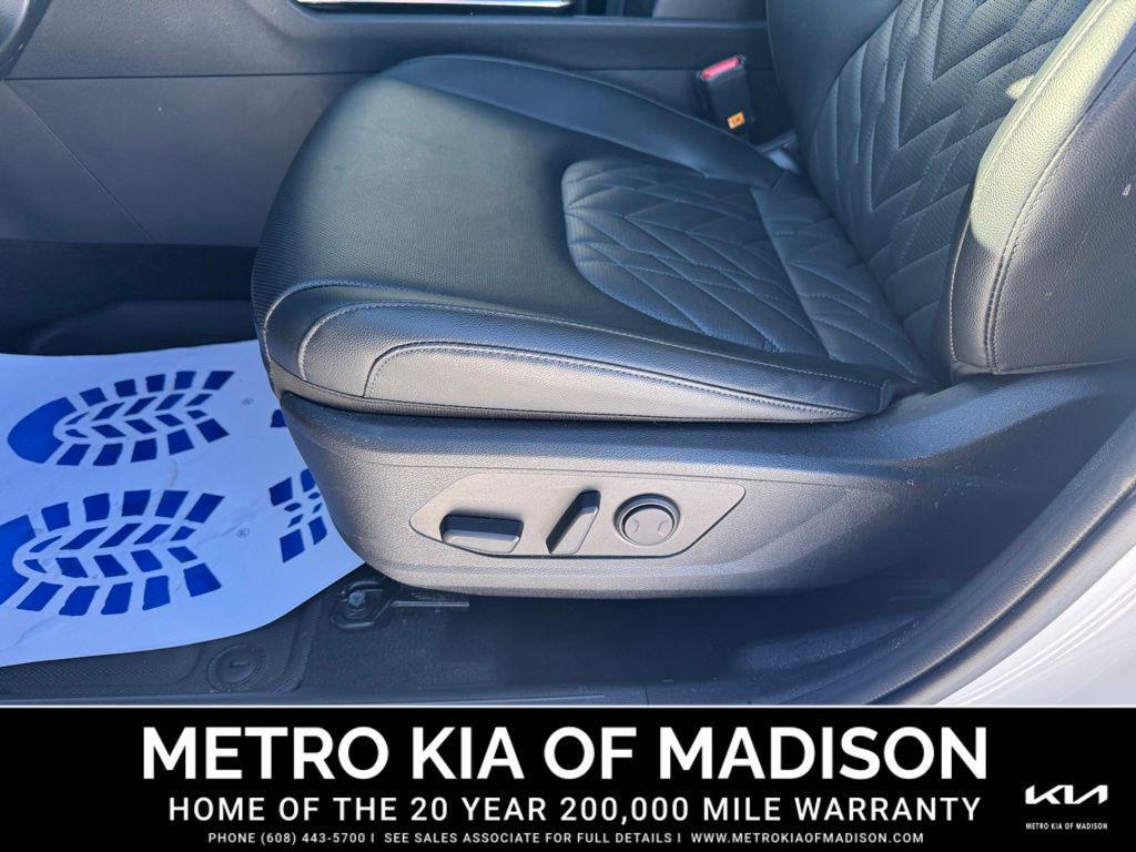 used 2025 Kia Sportage car, priced at $32,500