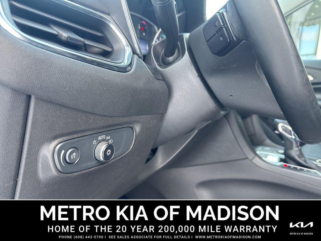 used 2024 Chevrolet Equinox car, priced at $22,000