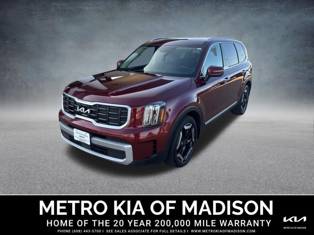used 2024 Kia Telluride car, priced at $32,500