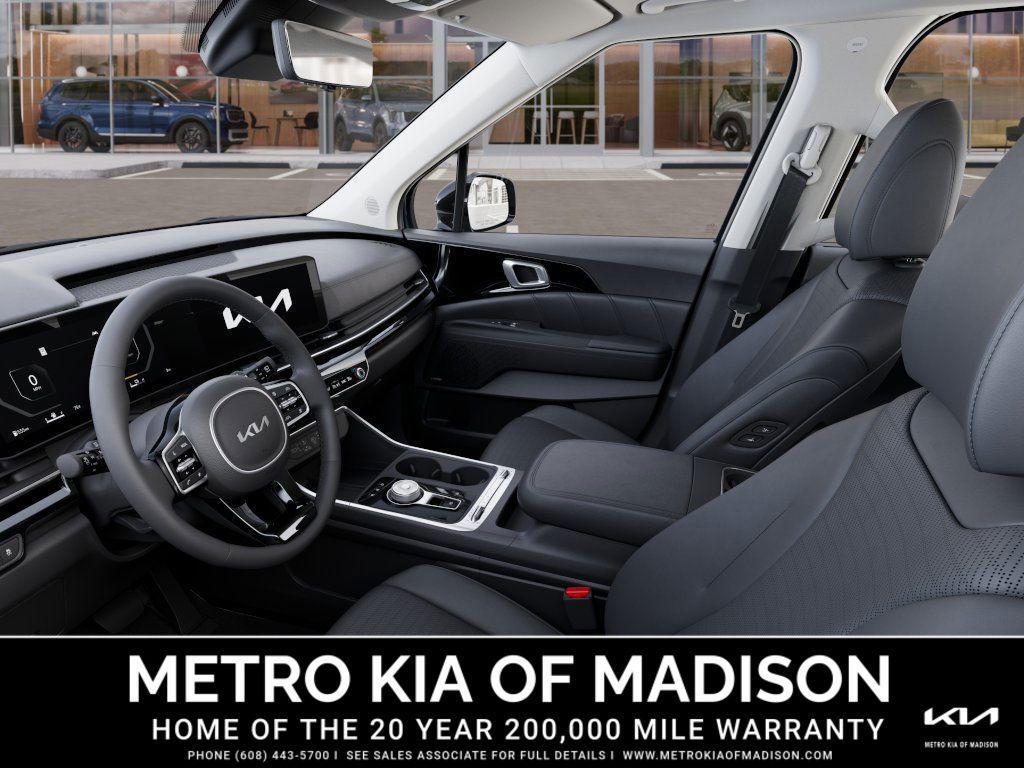 new 2026 Kia Carnival Hybrid car, priced at $57,740