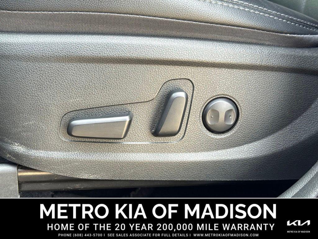 used 2023 Hyundai Santa Fe car, priced at $23,700