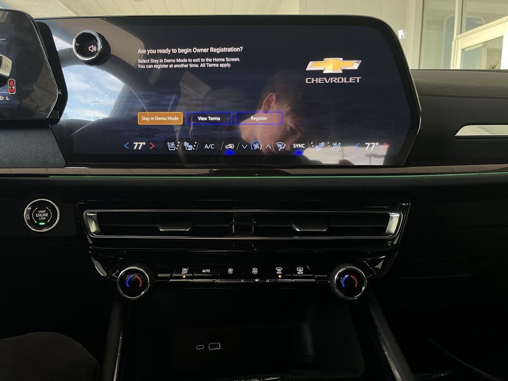 new 2026 Chevrolet Traverse car, priced at $59,335