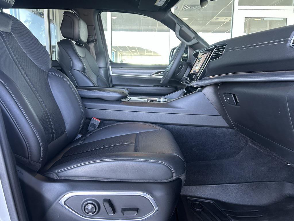 used 2023 Jeep Wagoneer L car, priced at $50,865