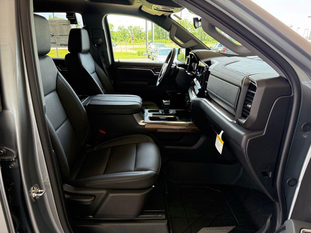 new 2026 Chevrolet Silverado 1500 car, priced at $57,670
