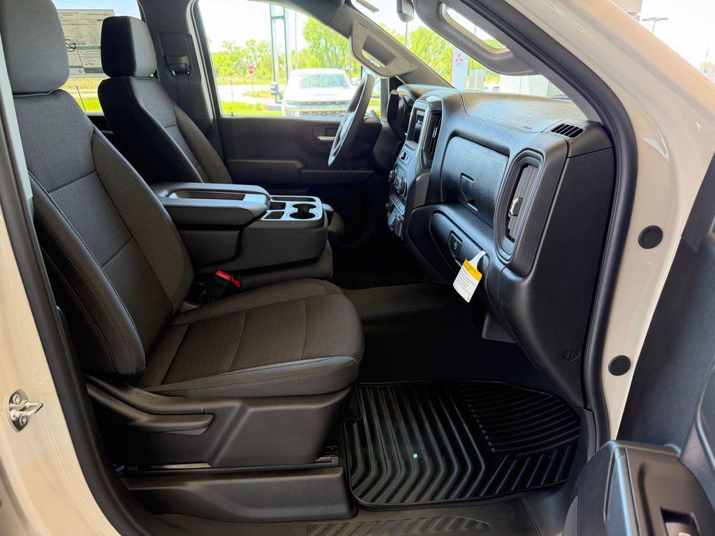 new 2026 Chevrolet Silverado 2500 car, priced at $58,981