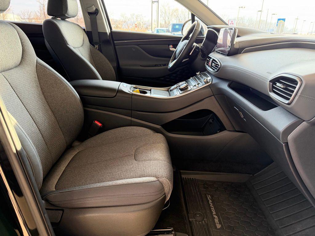 used 2023 Hyundai Santa Fe car, priced at $25,994