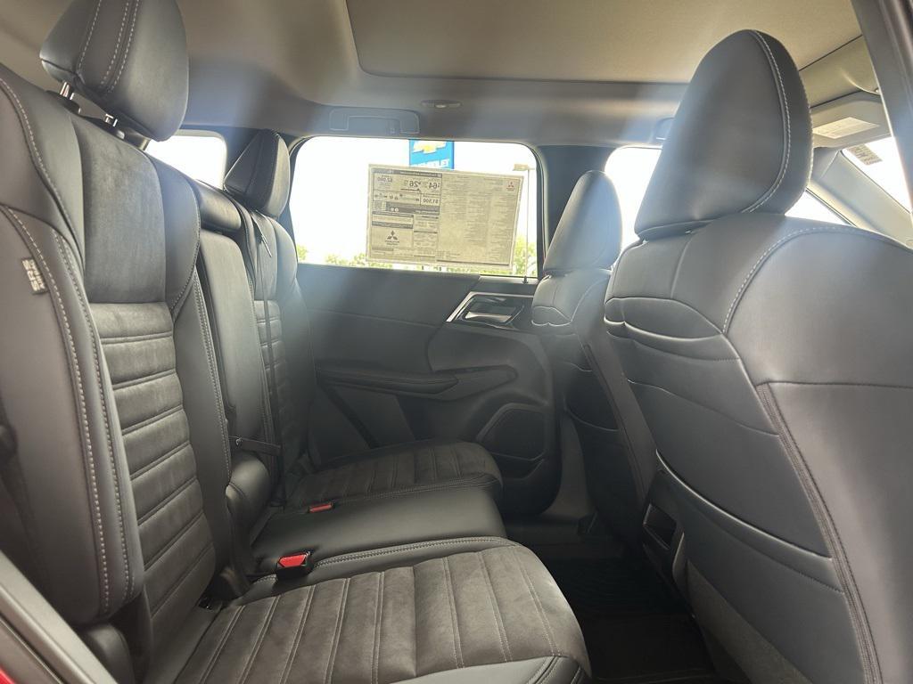 new 2025 Mitsubishi Outlander PHEV car, priced at $40,436