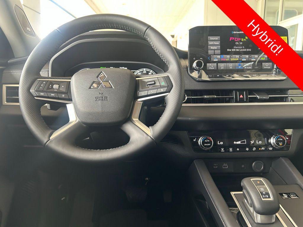 new 2025 Mitsubishi Outlander PHEV car, priced at $39,436