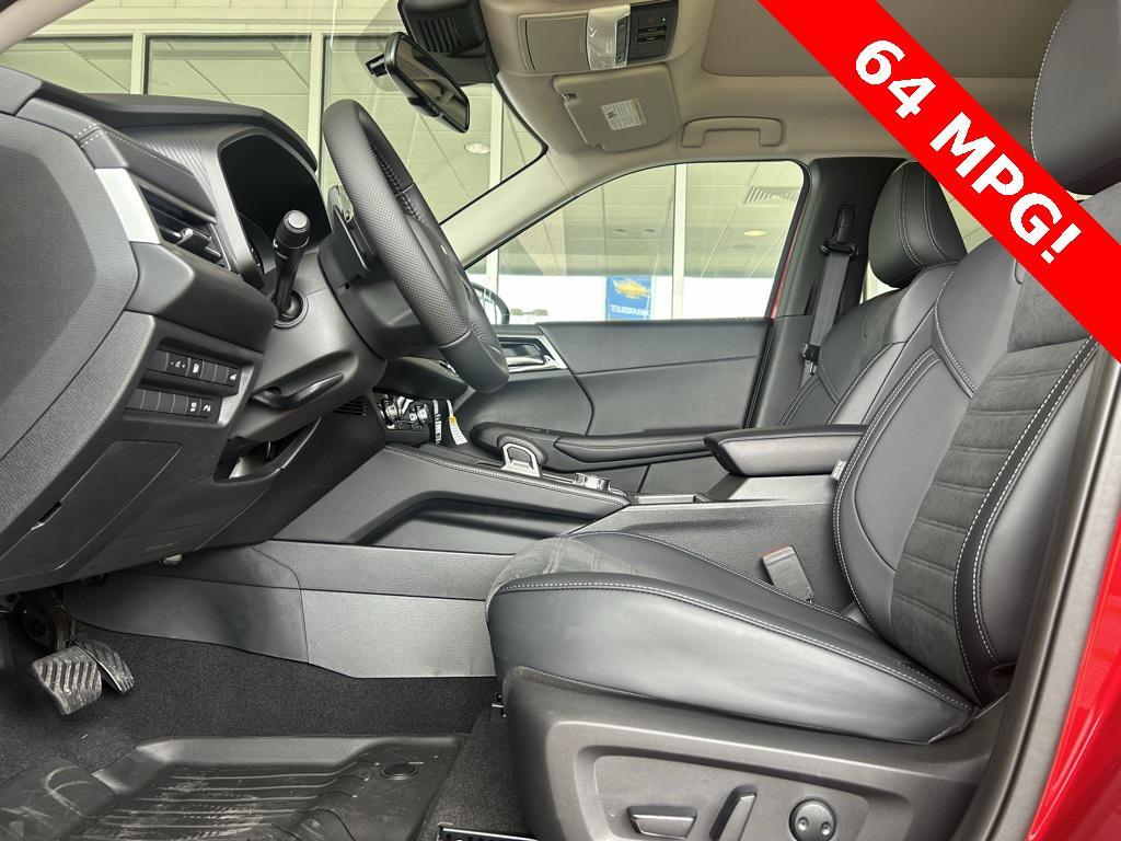 new 2025 Mitsubishi Outlander PHEV car, priced at $40,436