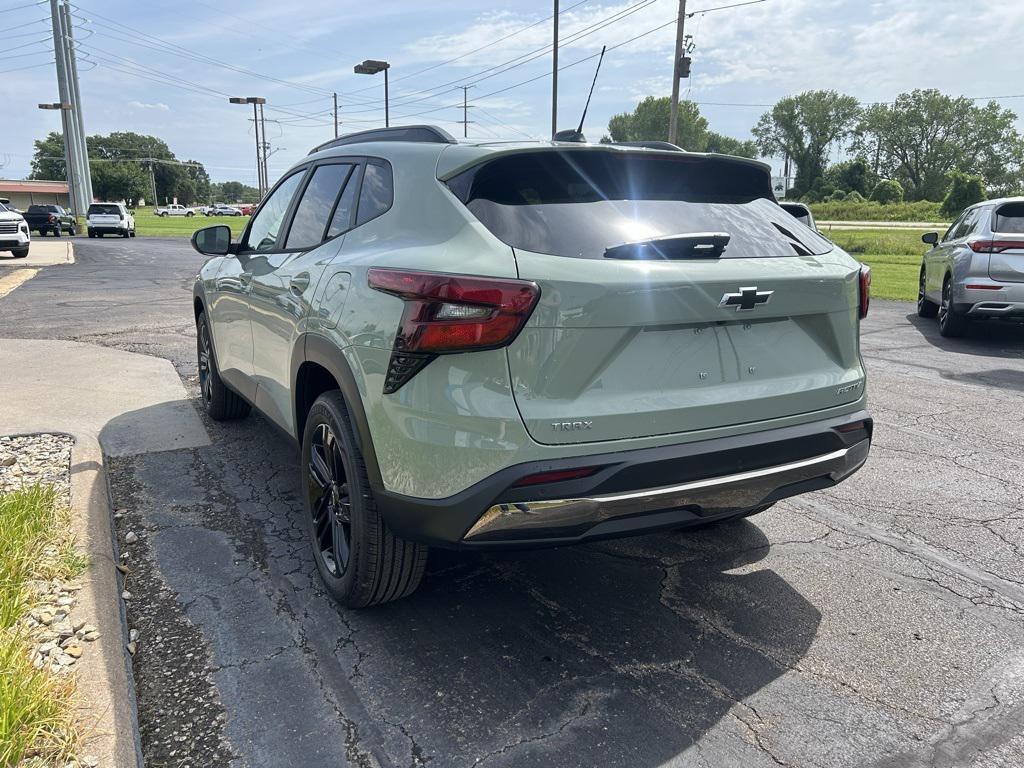 new 2025 Chevrolet Trax car, priced at $27,390