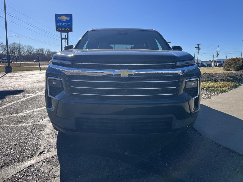used 2025 Chevrolet Traverse car, priced at $36,464