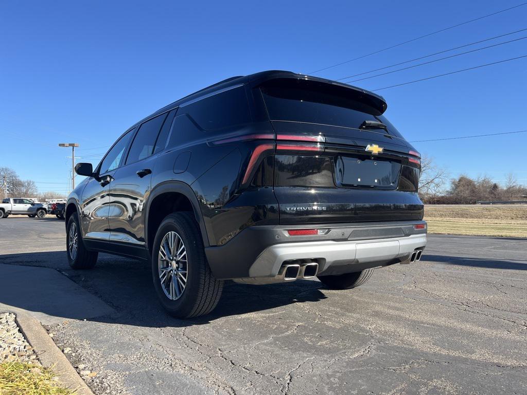 used 2025 Chevrolet Traverse car, priced at $36,464