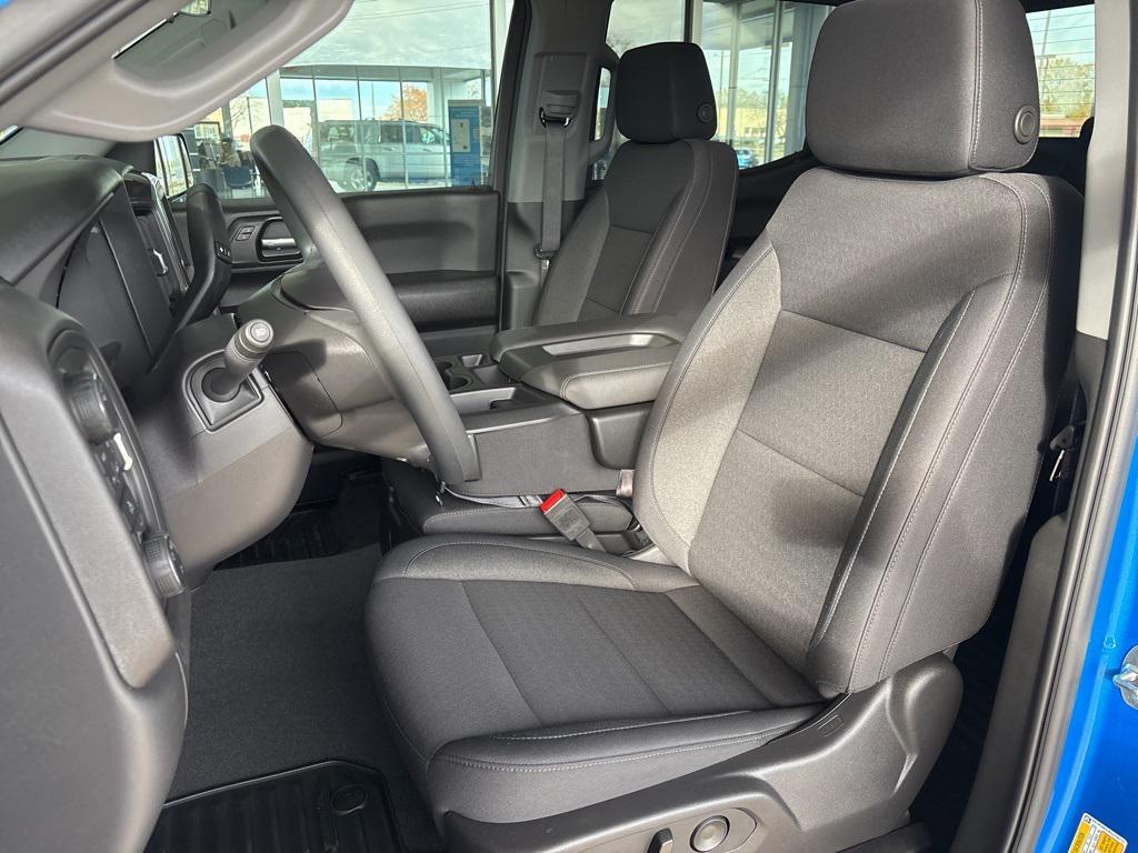 new 2025 Chevrolet Silverado 1500 car, priced at $44,768